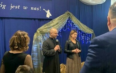 Jasełka "B&oacute;g jest w nas!"
