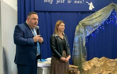 Jasełka "B&oacute;g jest w nas!"