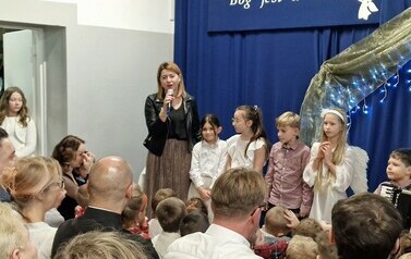 Jasełka "B&oacute;g jest w nas!"