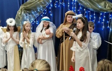 Jasełka "B&oacute;g jest w nas!"