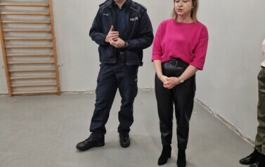 Bezpieczne ferie - spotkanie z policjantem