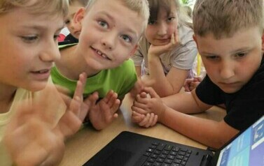 IX Szkolny Turniej "Radosne Koło Wiedzy"