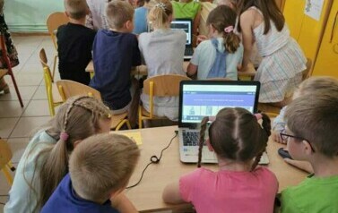 IX Szkolny Turniej "Radosne Koło Wiedzy"