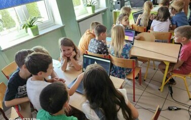 IX Szkolny Turniej "Radosne Koło Wiedzy"