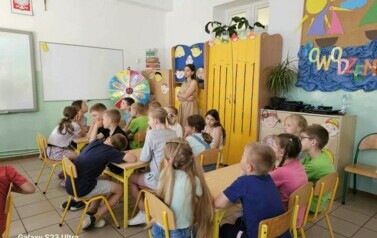 IX Szkolny Turniej "Radosne Koło Wiedzy"