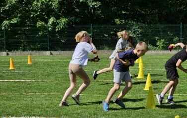 IX Szkolny Turniej "Radosne Koło Wiedzy"