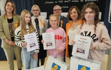 Rozstrzygnięcie Gminnego Konkursu Plastycznego "Przemoc to nieMOC-wolni od przemocy i uzależnień"