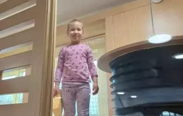 Wycieczka dzieci z punktu i oddziału przedszkolnego do Kids Parku.  