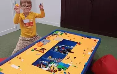Wycieczka dzieci z punktu i oddziału przedszkolnego do Kids Parku.  