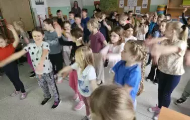 Integracyjny w-f - Świąteczna Misja
