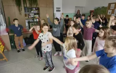 Integracyjny w-f - Świąteczna Misja