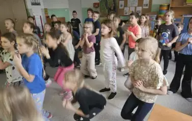 Integracyjny w-f - Świąteczna Misja