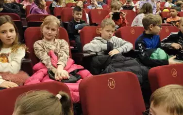 Kino "Szkoła magicznych zwierząt"
