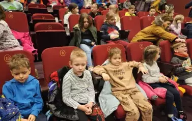 Wyjazd do kina na film pt. "Biuro detektywistyczne Lassego i Mai"