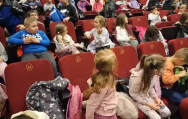 Wyjazd do kina na film pt. "Biuro detektywistyczne Lassego i Mai"
