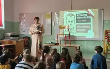 Niecodzienna lekcja historii