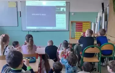 Obchody Dnia Bezpiecznego Internetu 2025