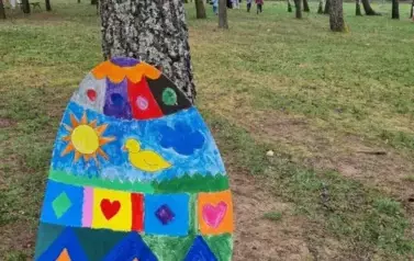 Przedszkolaki szukały zajączka