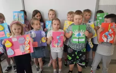 Rozstrzygnięcie szkolnego konkursu plastycznego "Lapbook-woda-źr&oacute;dłem życia"