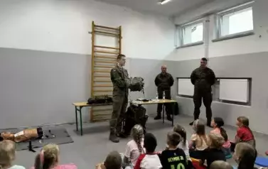 Edukacja z wojskiem