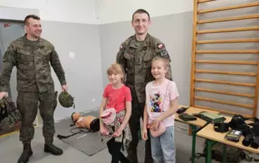 Edukacja z wojskiem