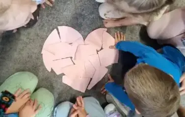 Tydzień o przeciwdziałaniu przemocy r&oacute;wieśniczej