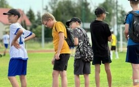 Udział uczni&oacute;w w Gminnym Festynie Rodzinnym w Stradunach
