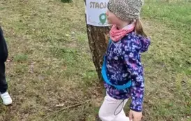Przedszkolaki szukały zajączka