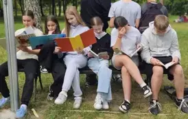 Czytanie na polanie
