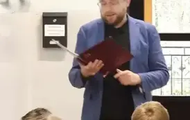Spotkania z muzyką: "W pracowni kompozytora/Tradycja i awangarda" .