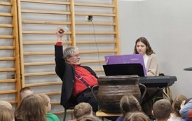 Spotkania z muzyką: "Zaczarowany kociołek" .