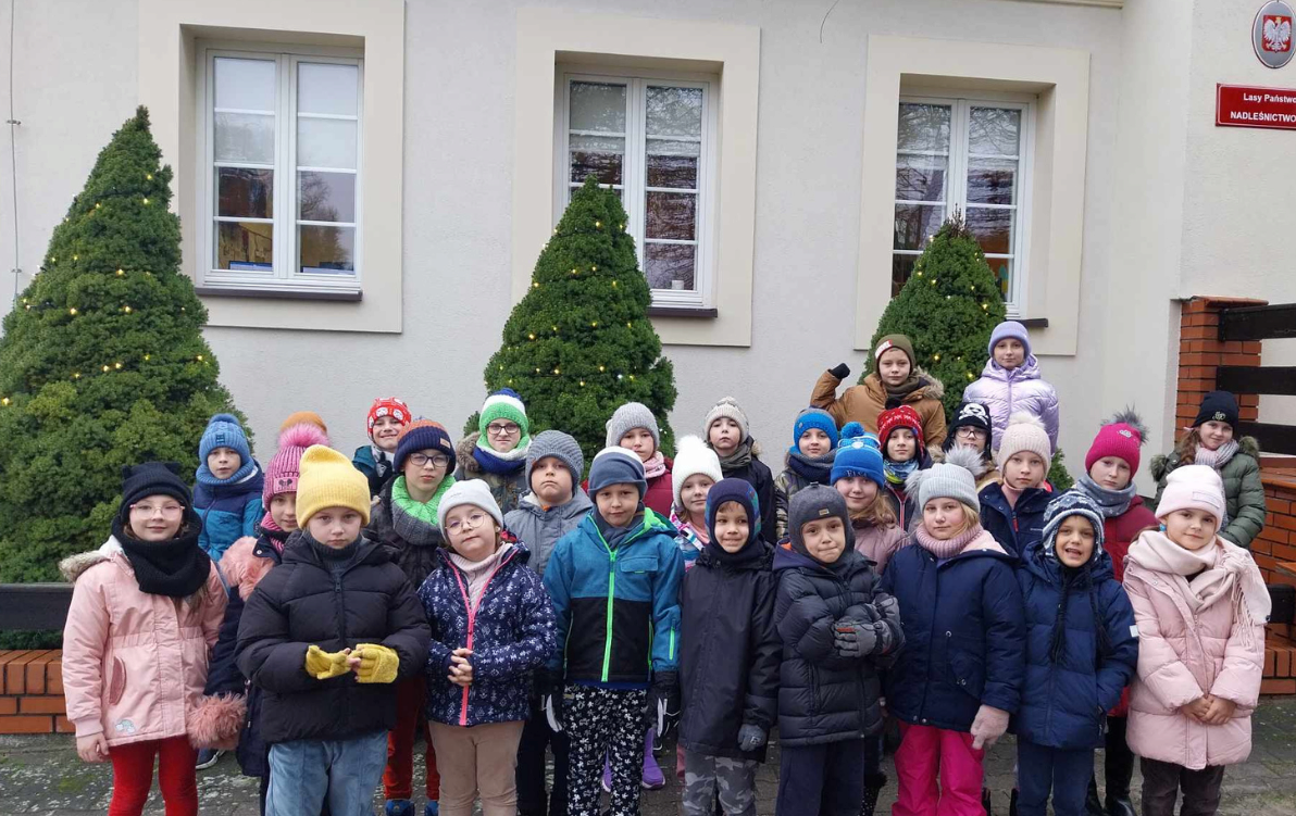 Zdjęcie do Świąteczna wizyta w Nadleśnictwie