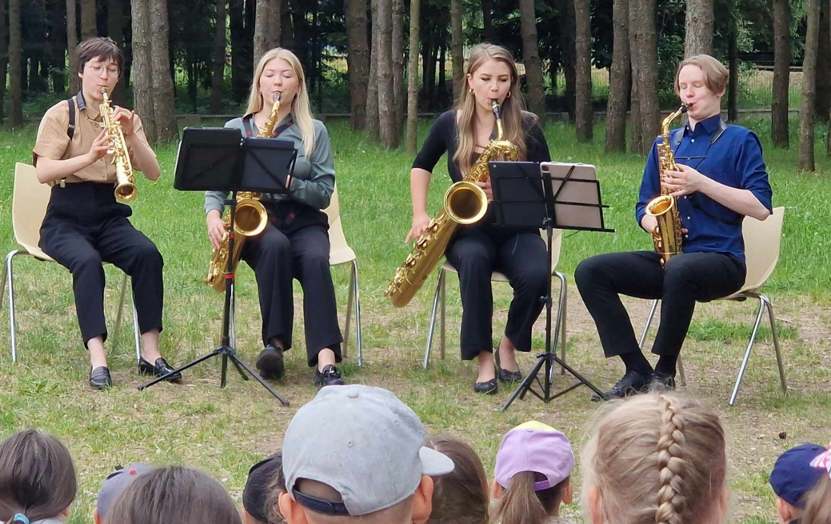 Zdjęcie do Spotkanie z filharmonią "Co brzmi w trzcinie?"