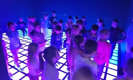 Zdjęcie do Wycieczka uczni&oacute;w klas I-III do Centrum Rozrywki "Pixgra"