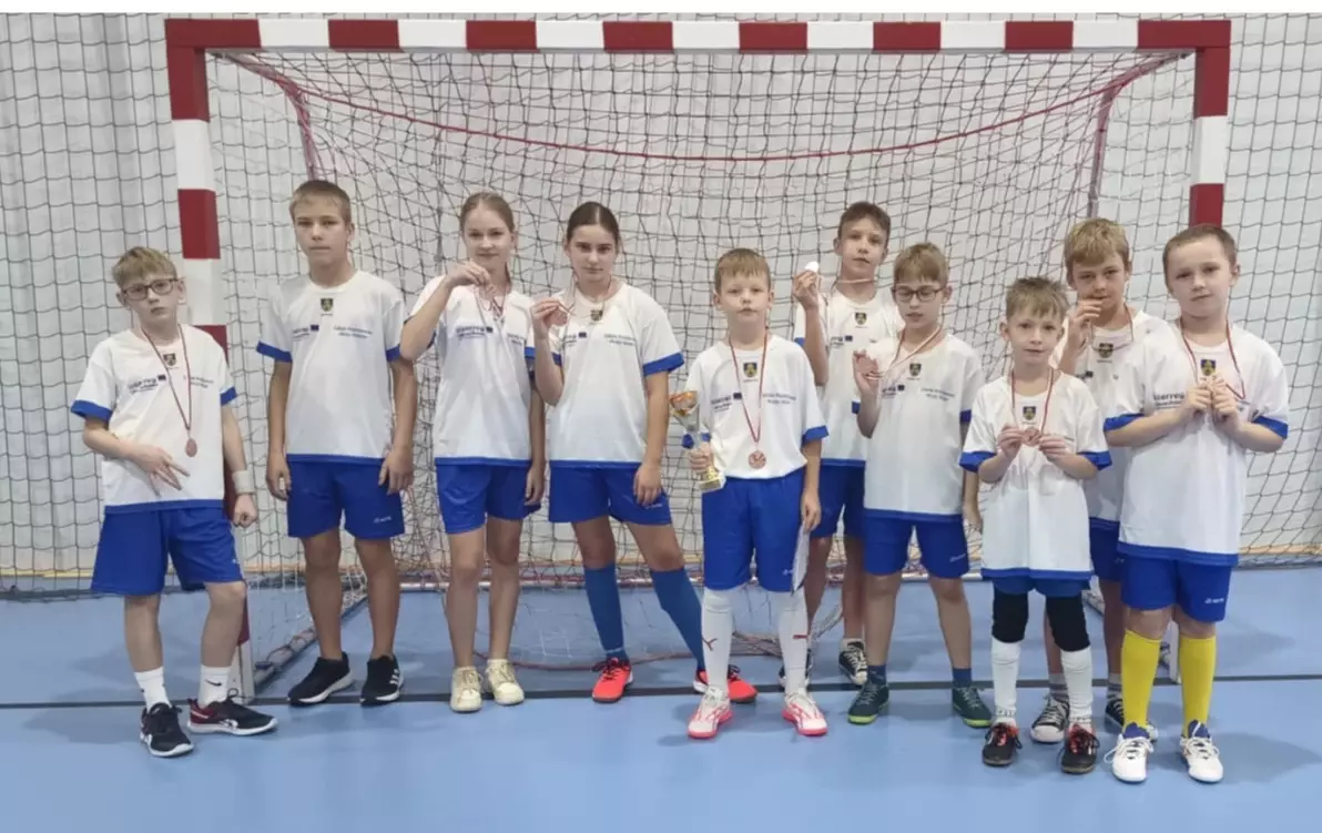 Zdjęcie do Mikołajkowy Turniej Piłki Nożnej o Puchar W&oacute;jta Gminy Ełk