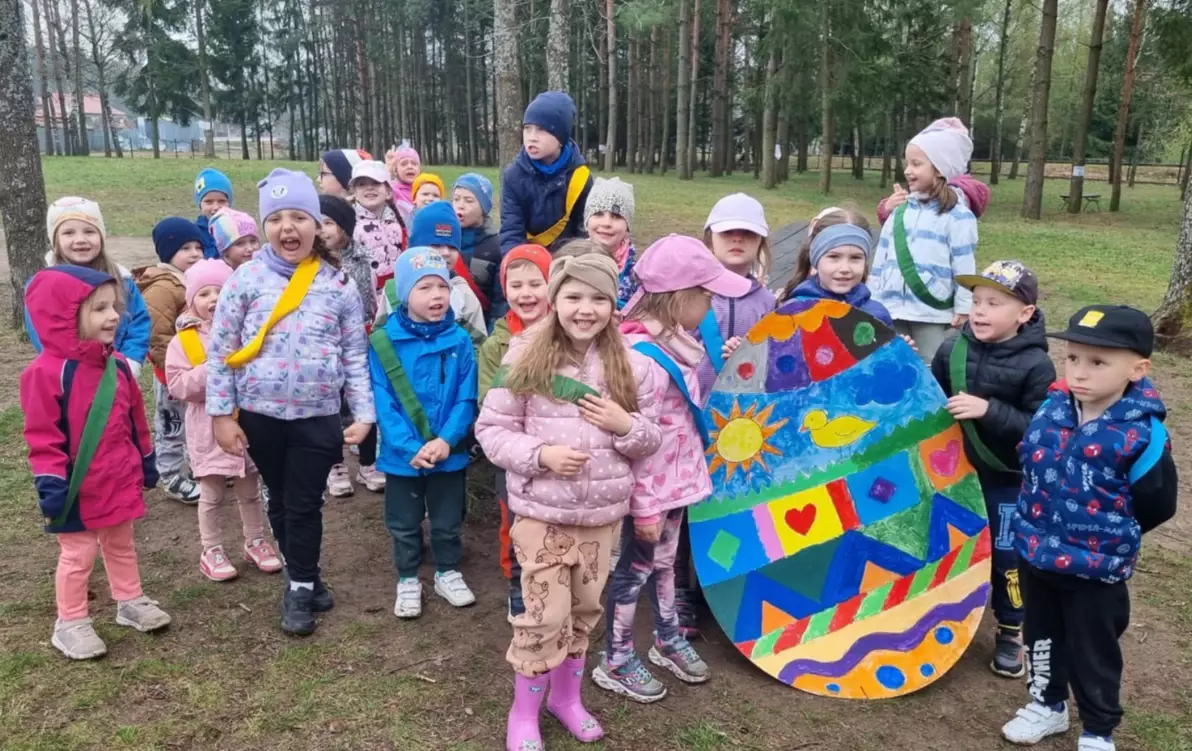 Zdjęcie do Przedszkolaki szukały zajączka