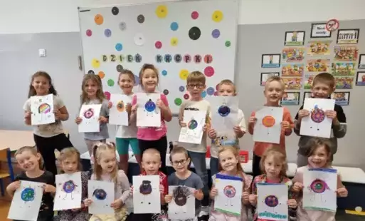 Zdjęcie do Dzień Kropki w Oddziale Przedszkolnym